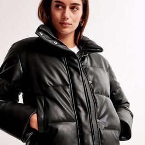 Abercrombie Women's Black Puffer Jacket